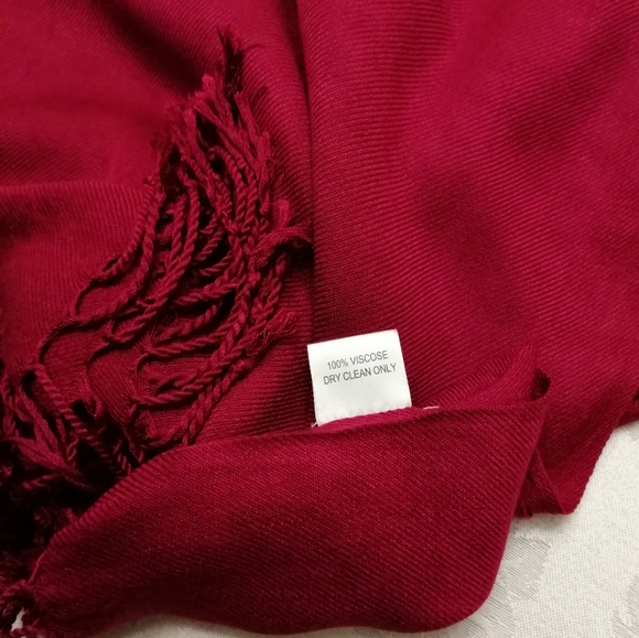 Deep Red Viscose Fringe Scarf/Wrap - Picture 6 of 7